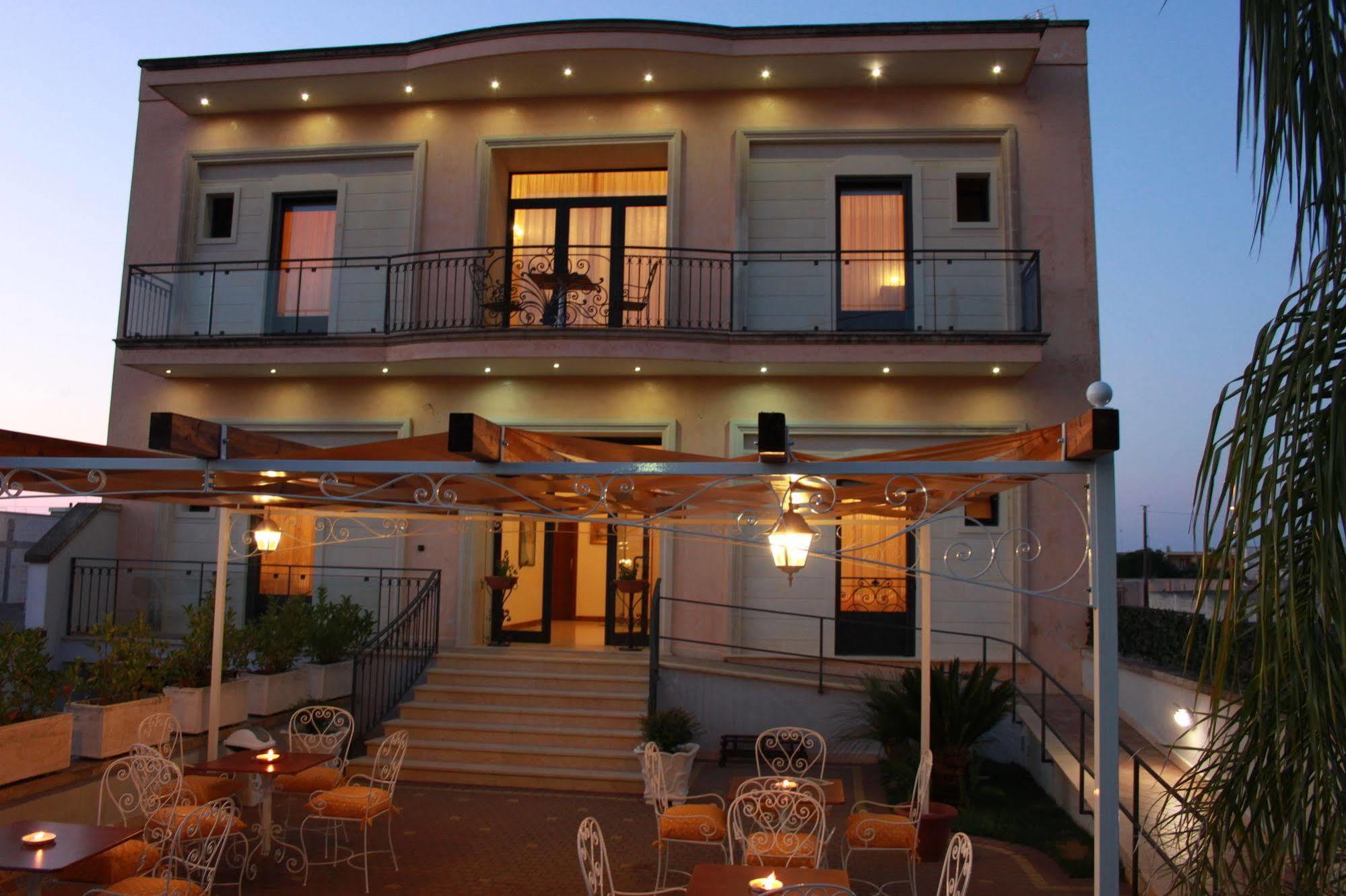كاربينيانو سالينتينو Kalinifta Residence المظهر الخارجي الصورة